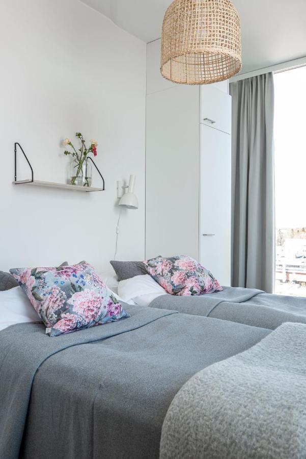 Sleepwell Apartments Itaekeskus, Close To Metro Helsinki Exterior foto