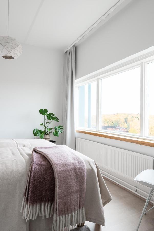 Sleepwell Apartments Itaekeskus, Close To Metro Helsinki Exterior foto
